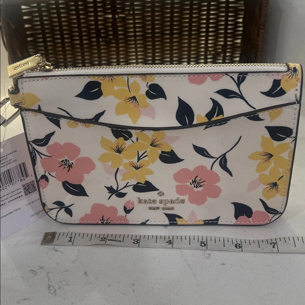 Kate Spade NWT Lily Blooms Printed Trip Wristlet Clutch - Picture 8 of 14